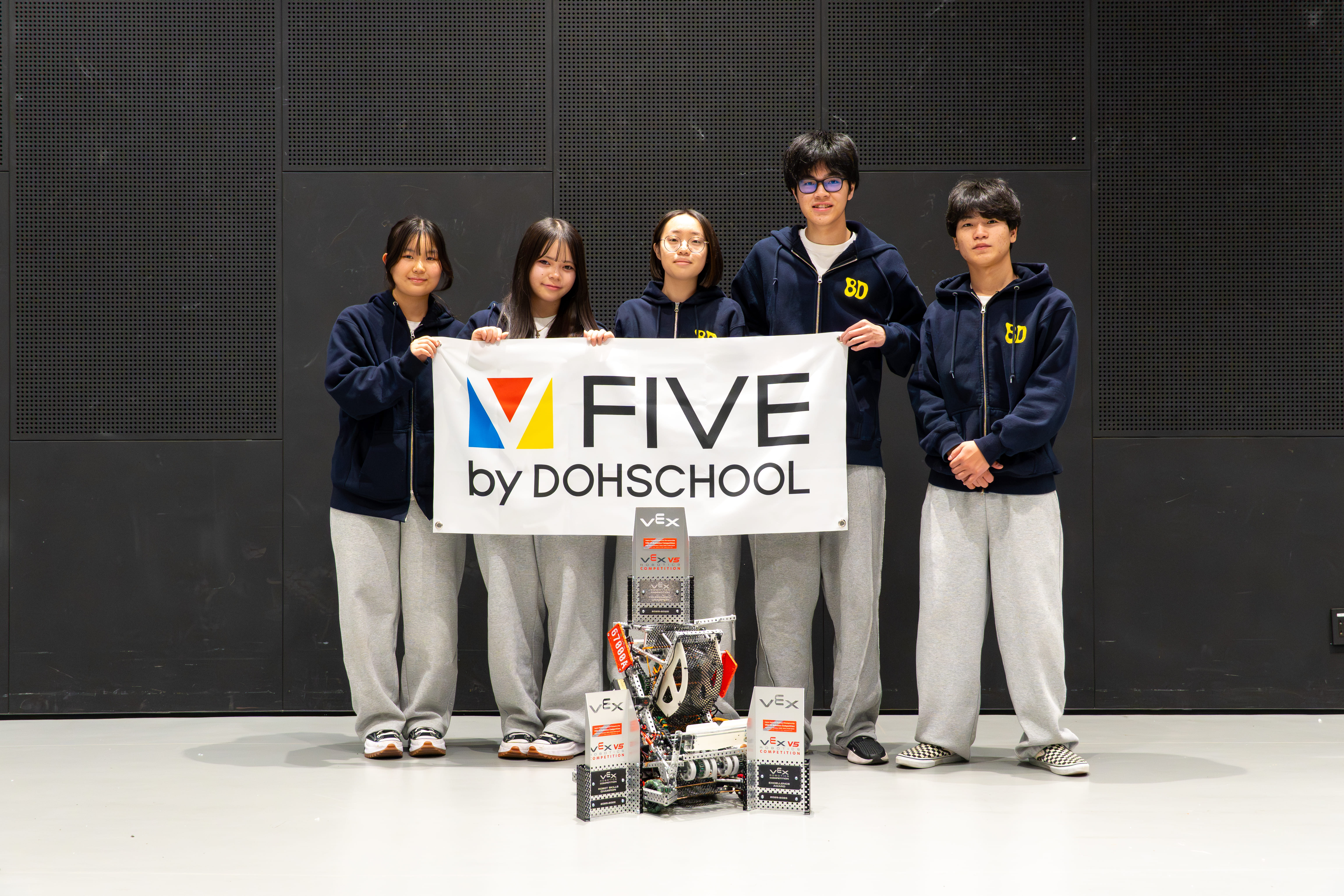 2025年世界大会の壁